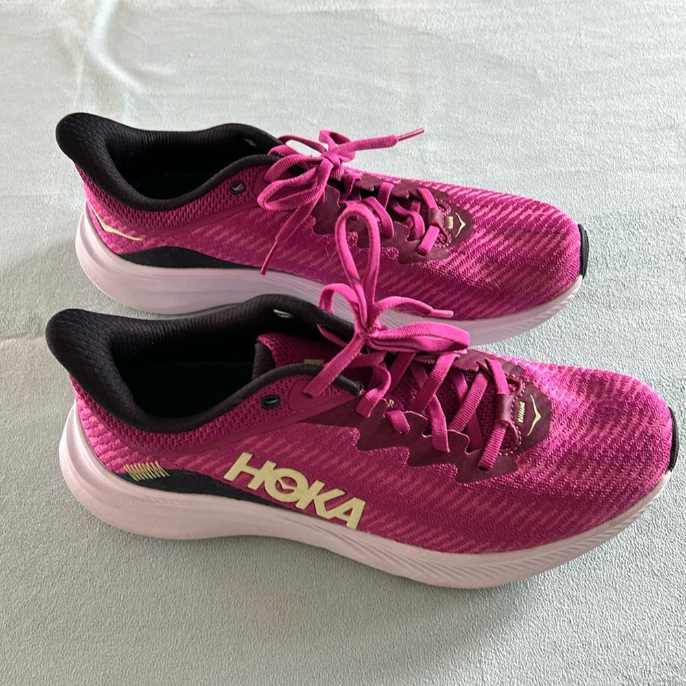 Hoka solimar size 9